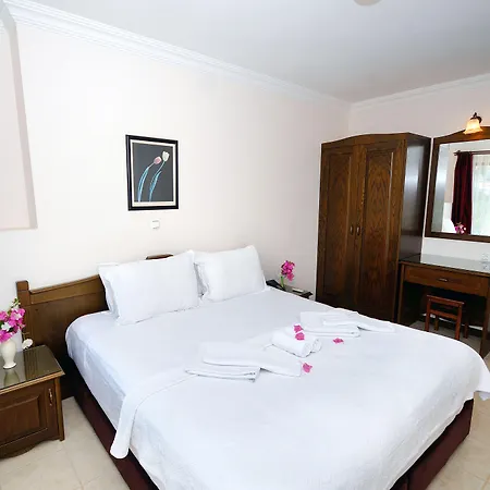 Fora Aparthotel